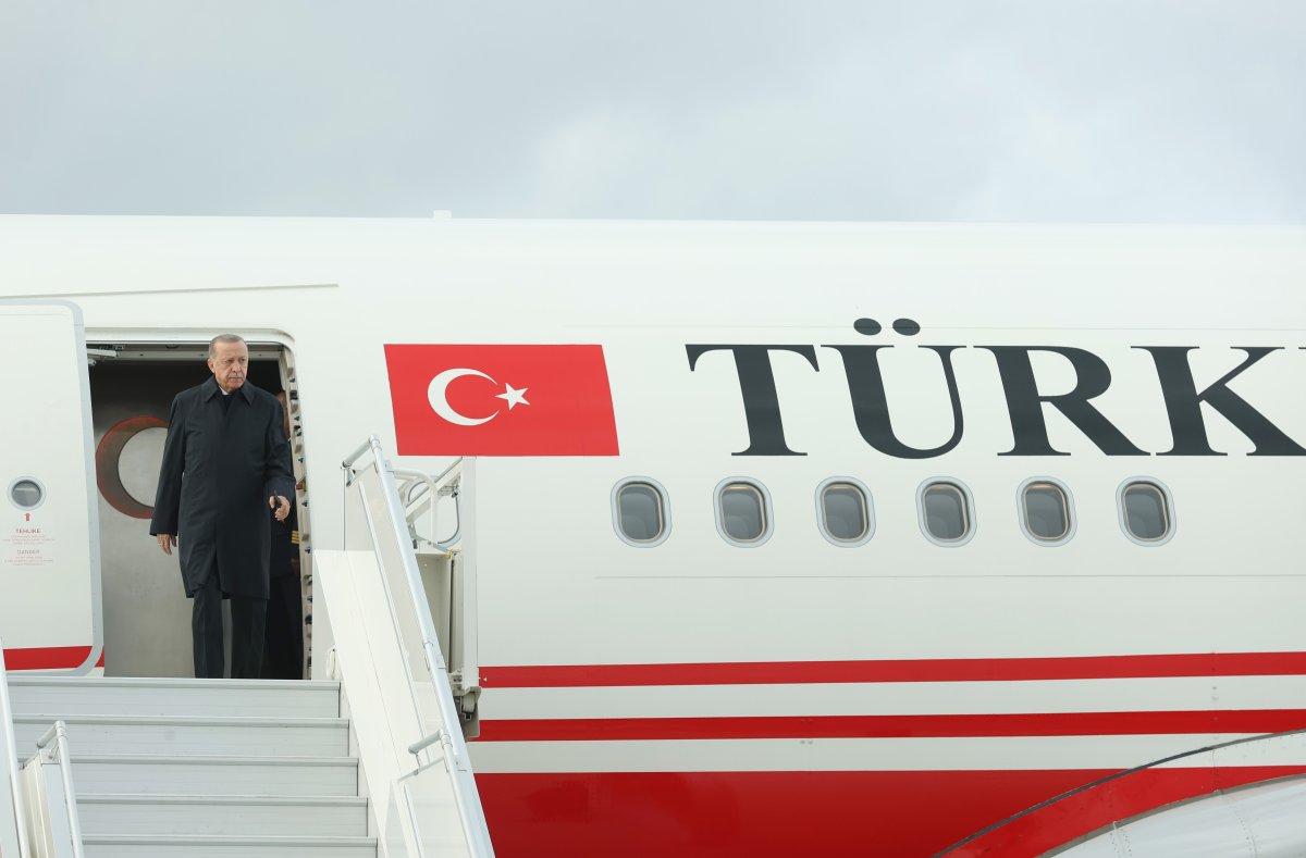 Cumhurbaşkanı Erdoğan’a Prag’da sevgi seli