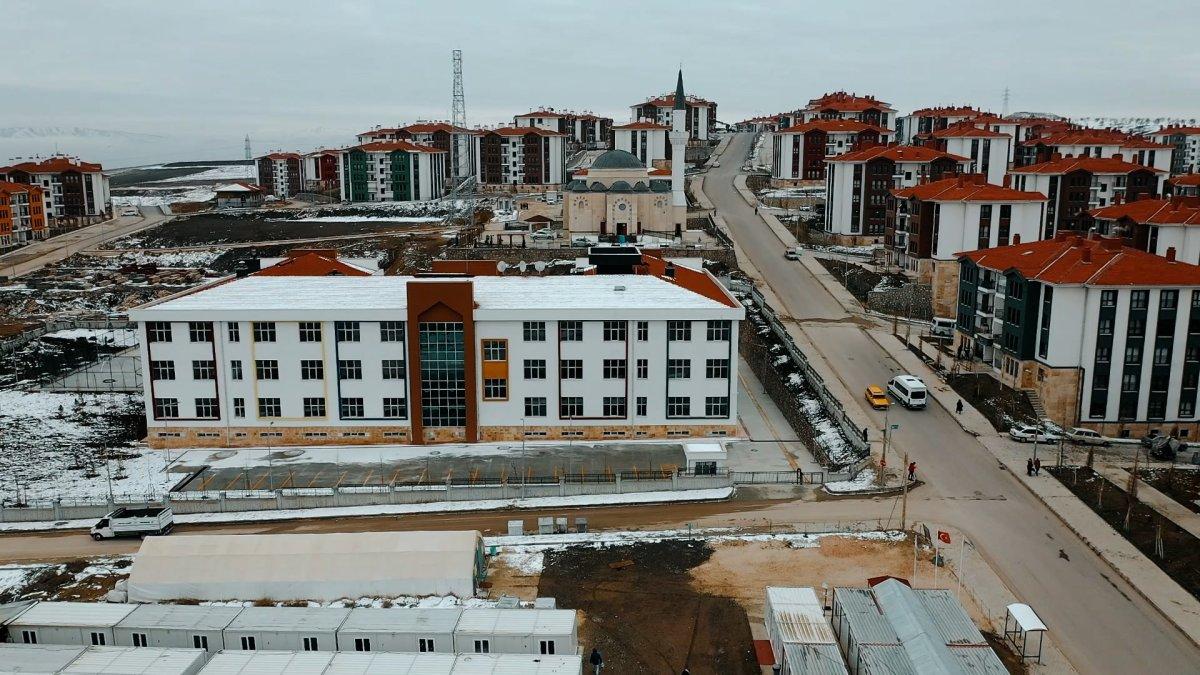 Bakan Murat Kurum: Elazığ'da yeni bir şehir kurduk