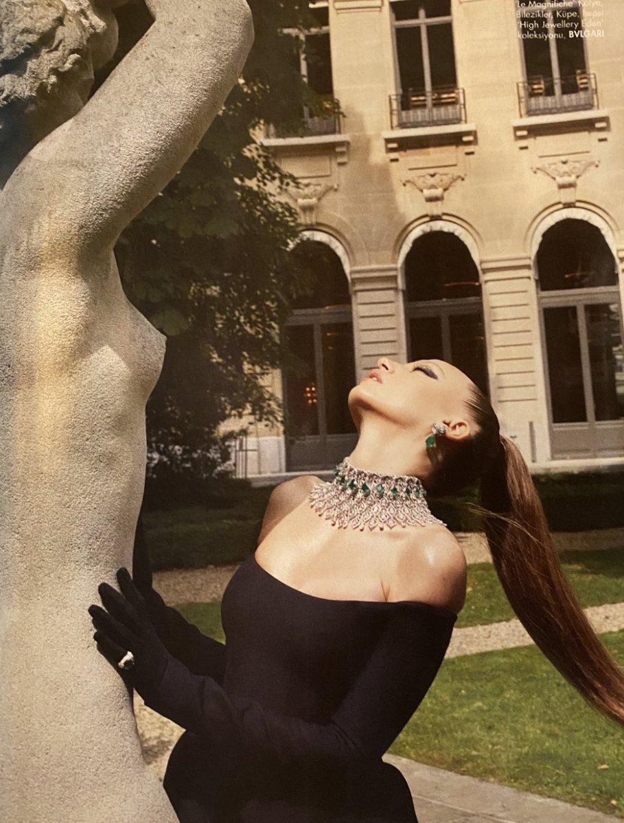 Serenay Sarıkaya'nın aşk yorumu