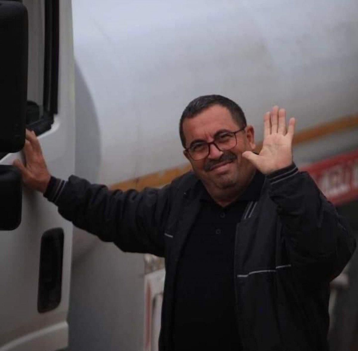 Gaziosmanpaşa’da 2 otobüs arasına sıkışan İETT şoförü öldü