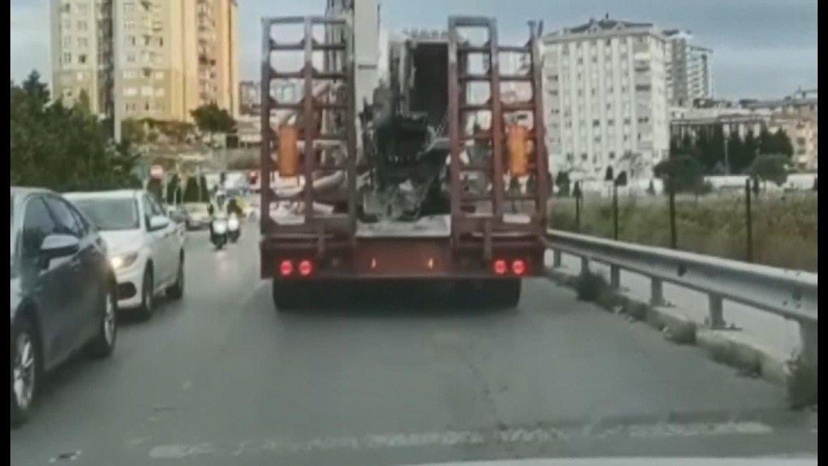 Maltepe'de tır şoförü, kavga ettiği otomobil sürücüsünü ezmeye çalıştı