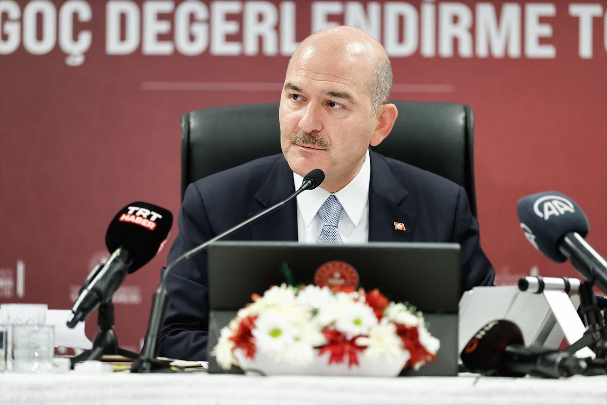 Süleyman Soylu, Türkiye'deki Suriyeli sayısını açıkladı