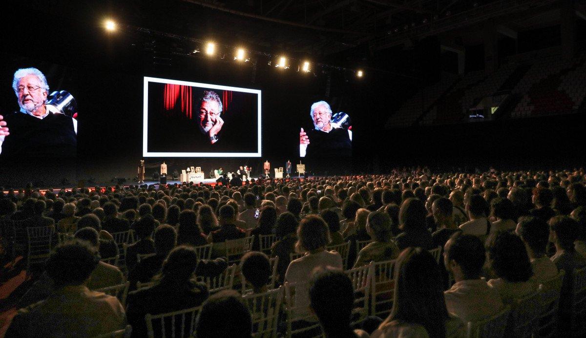 Metin Akpınar, yeni nesil oyunculara sitem etti