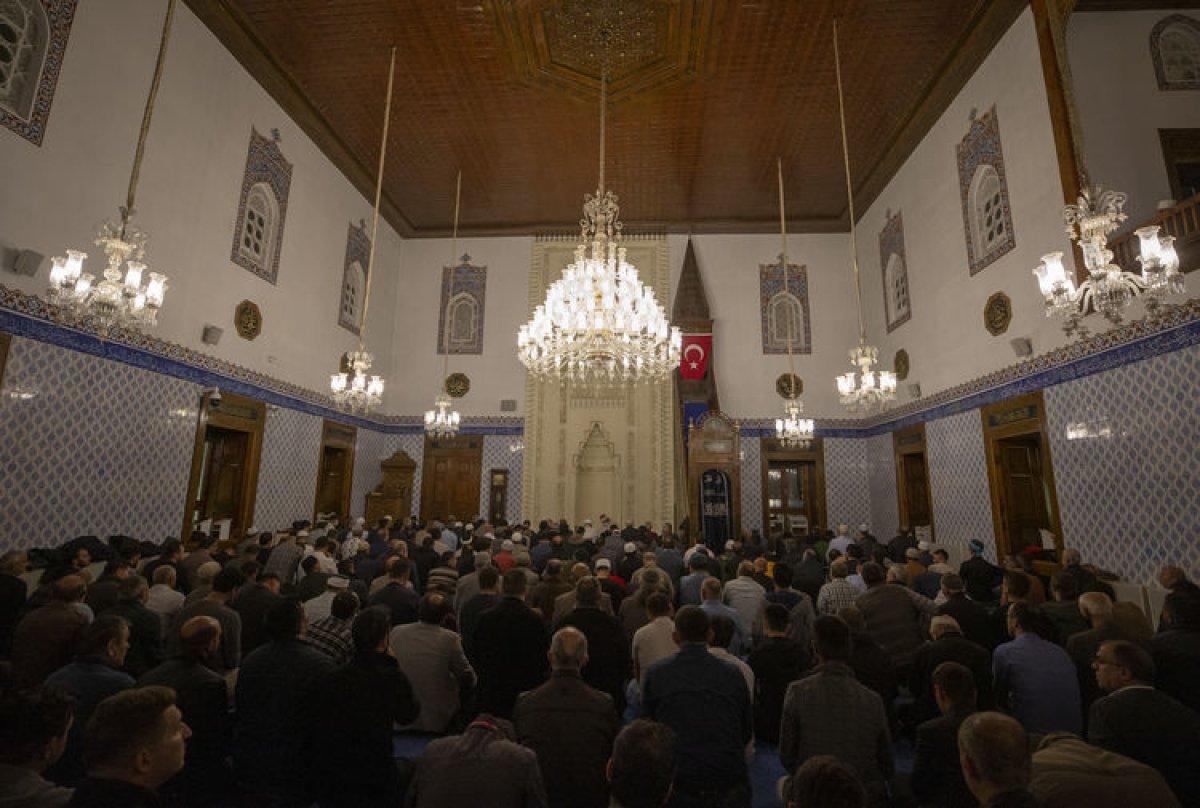 Mevlit Kandili yurt genelinde idrak edildi