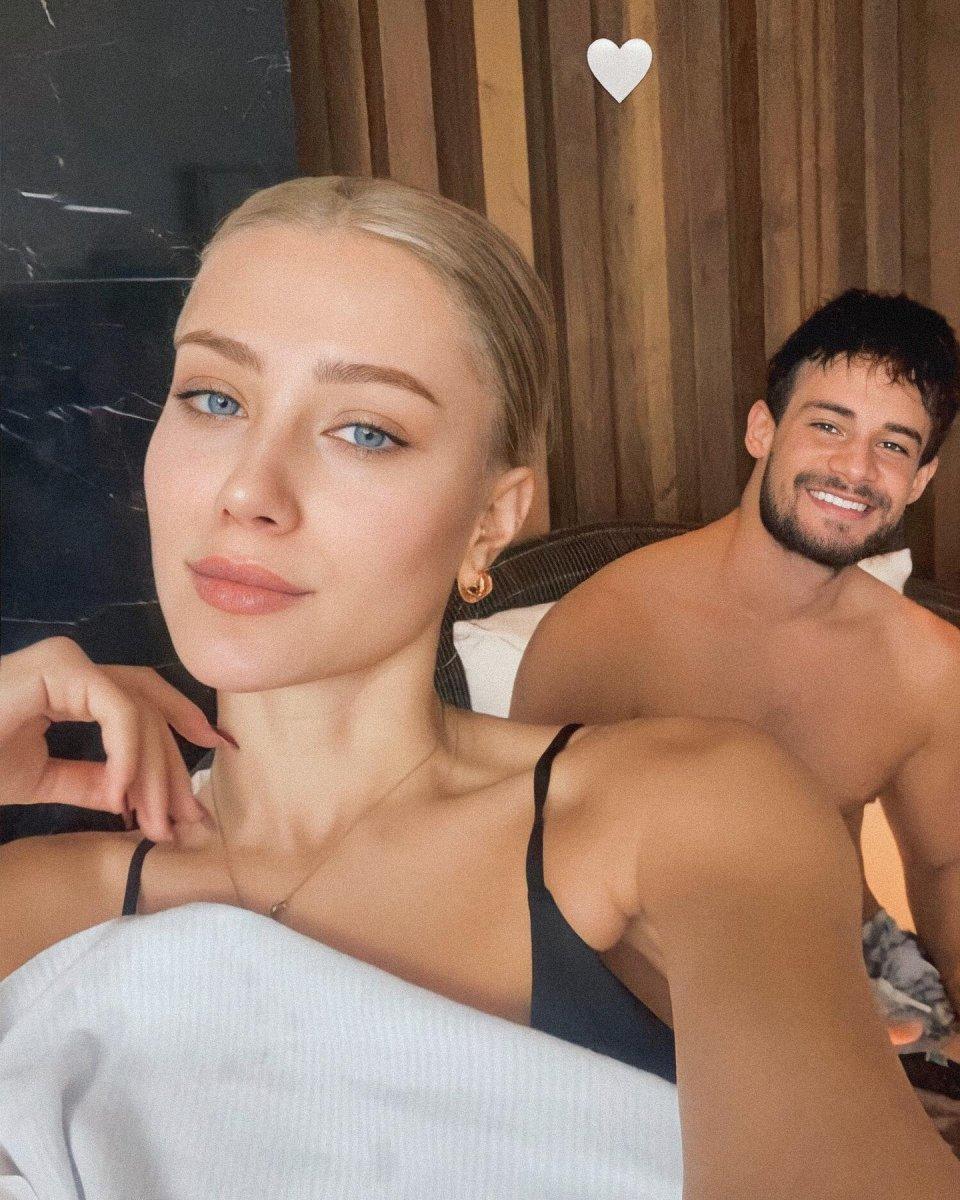 Batuhan Karacakaya, Ayşe Aslan ile aşk yaşıyor