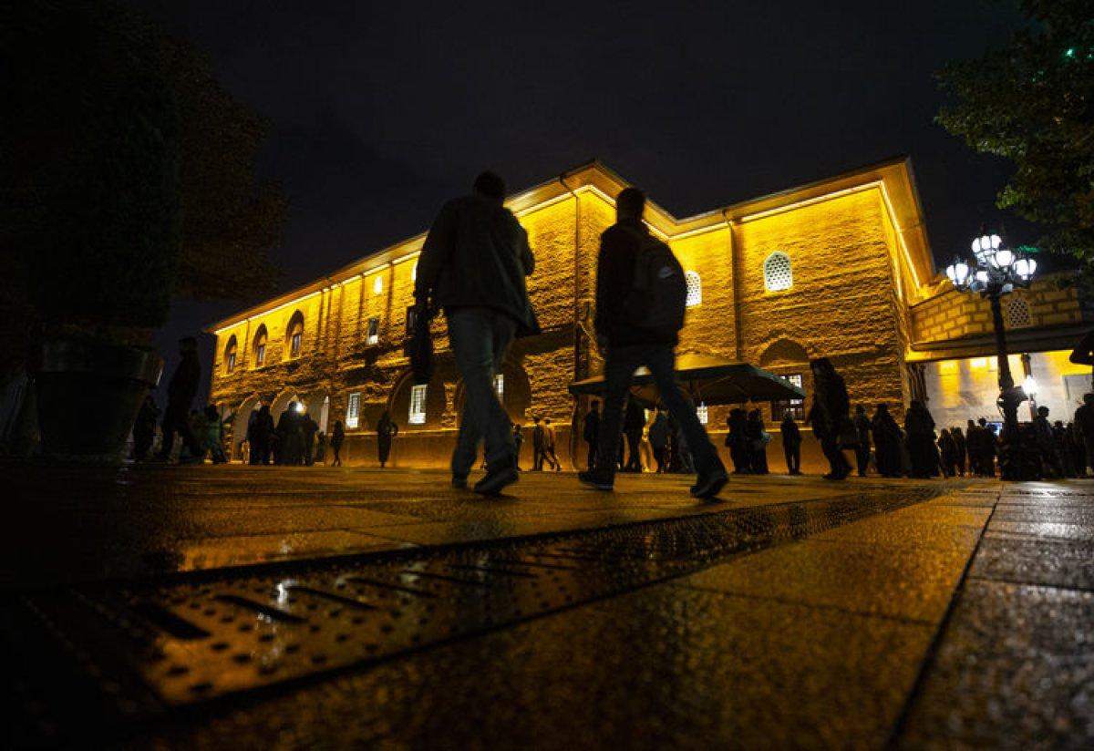 Mevlit Kandili yurt genelinde idrak edildi