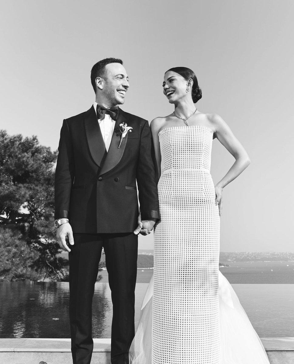 Demet Özdemir, kötü yorumlara isyan etti