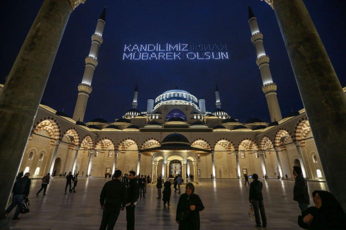 Mevlit Kandili yurt genelinde idrak edildi