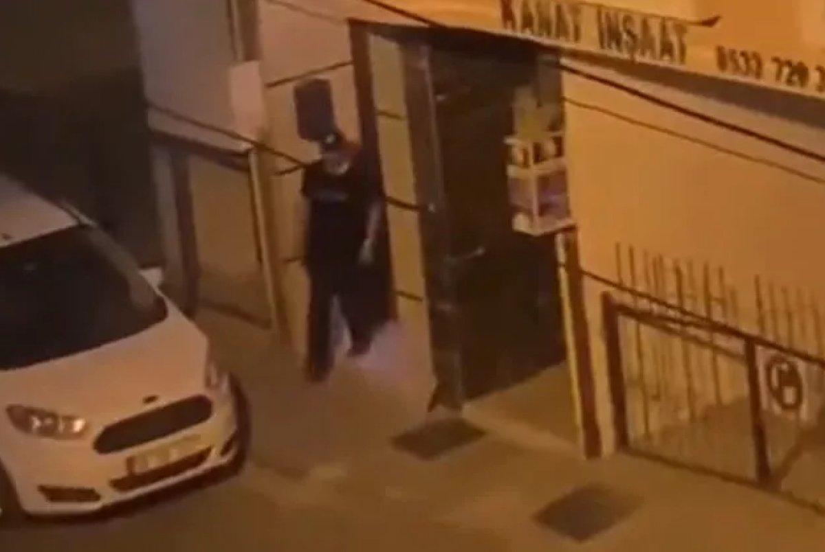 İzmir’de kız yurdu sapığı gözaltına alındı