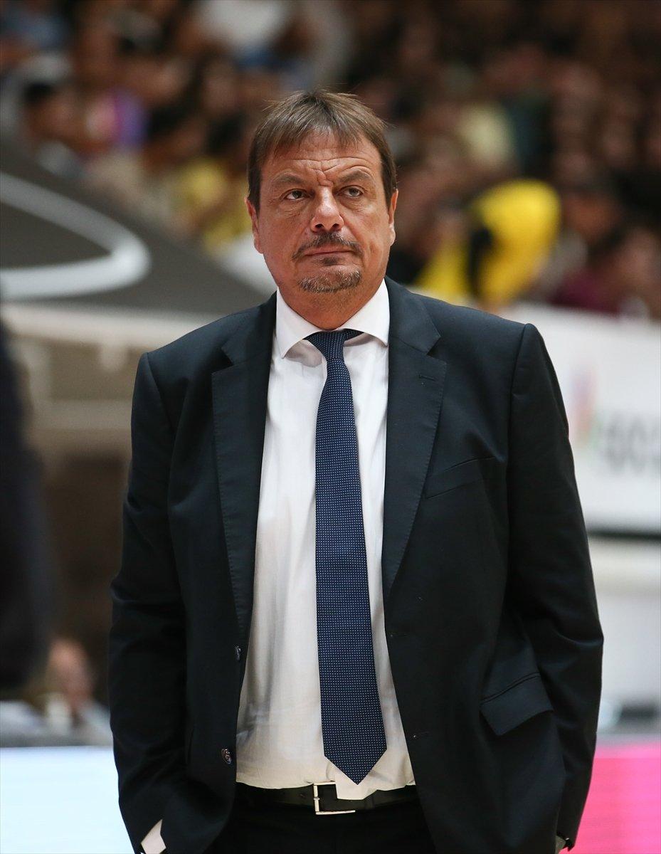 Anadolu Efes, Aliağa Petkimspor'u mağlup etti