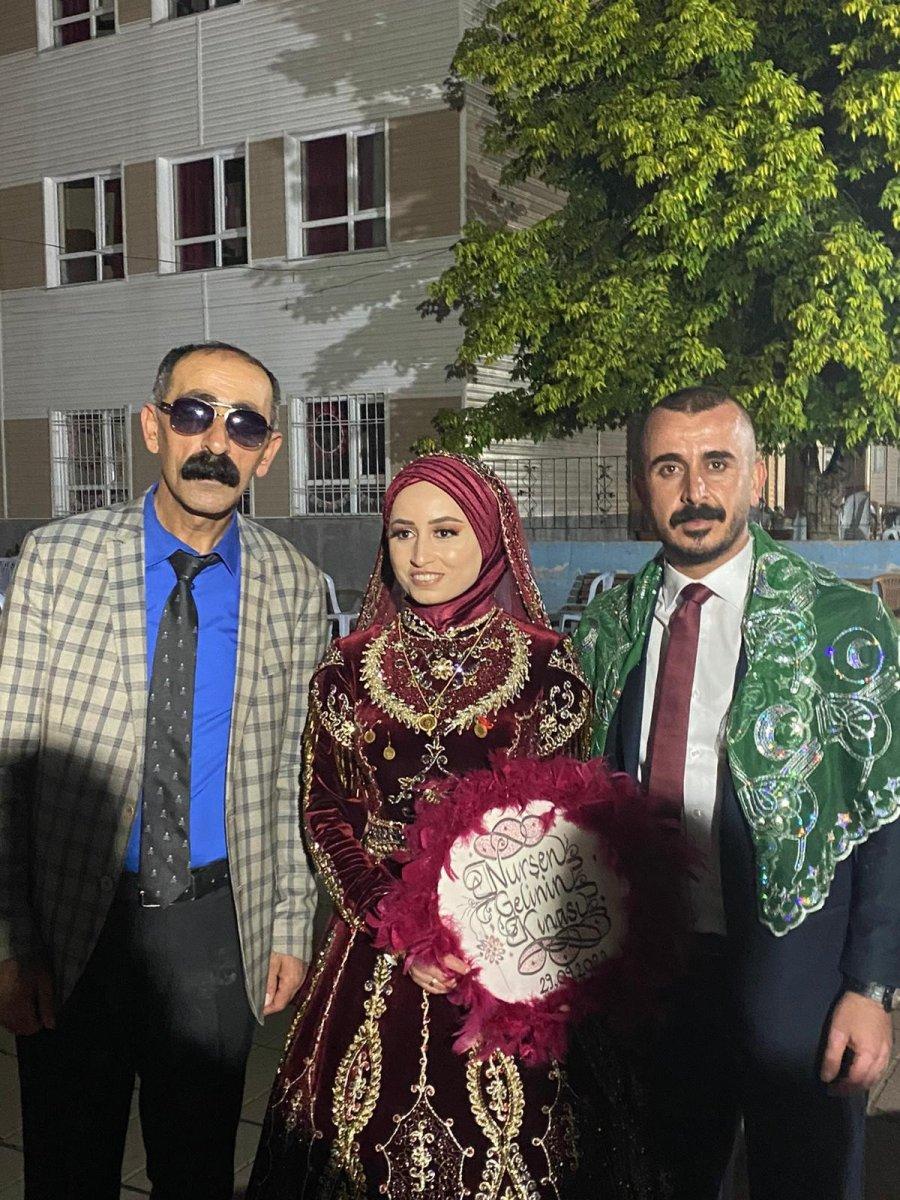 Bitlis'teki düğüne Tıvorlu İsmail katılıdı: Binlerce kişi akın etti