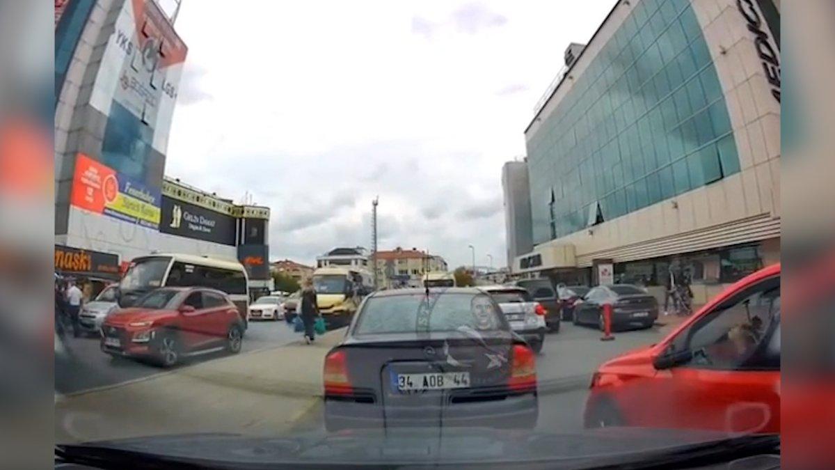 İstanbul'da trafik magandası kadın sürücü, sınırları zorladı