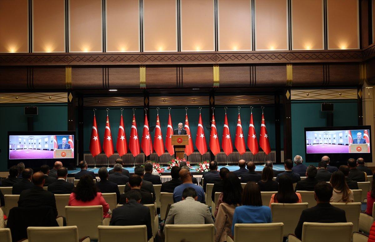 Cumhurbaşkanı Erdoğan'dan öğrencilere ve esnafa müjde