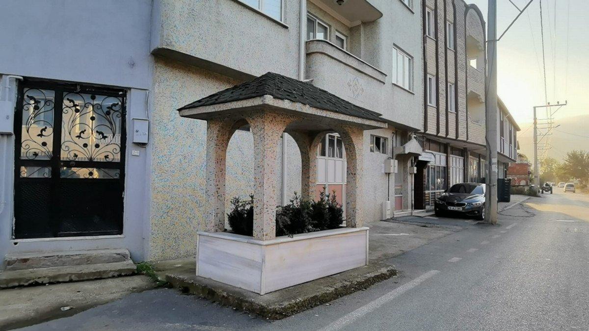 Bursa’daki 'gizemli mezar'ın hikayesi merak ediliyor