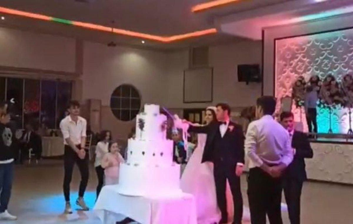 Trabzon'da dünyaevine giren çiftin pastasından kuzeni çıktı