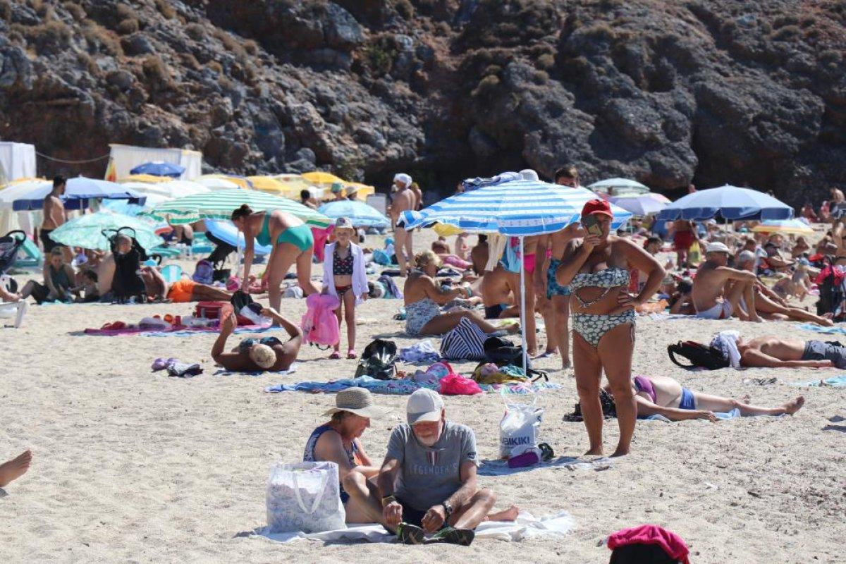 Alanya'da deniz suyu sıcaklığı 26 derece