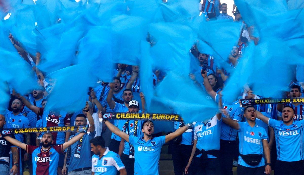 UEFA'dan Fenerbahçe ve Trabzonspor'a ceza