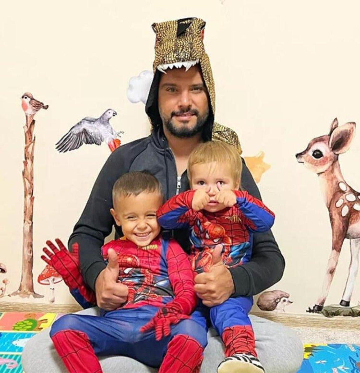 Alişan'ın çocukları düet yaptı