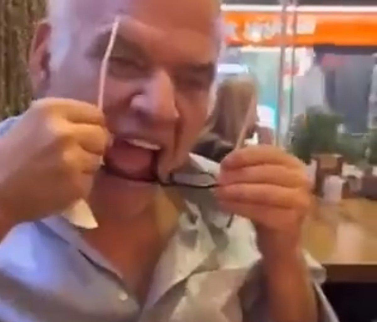 Ahmet Çakar'ın gözlüklerini silme şekli tartışma yarattı