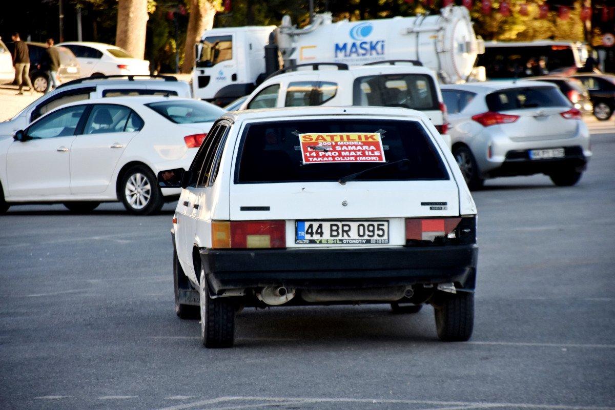 Malatya'da aracını son model iPhone ile takas etti