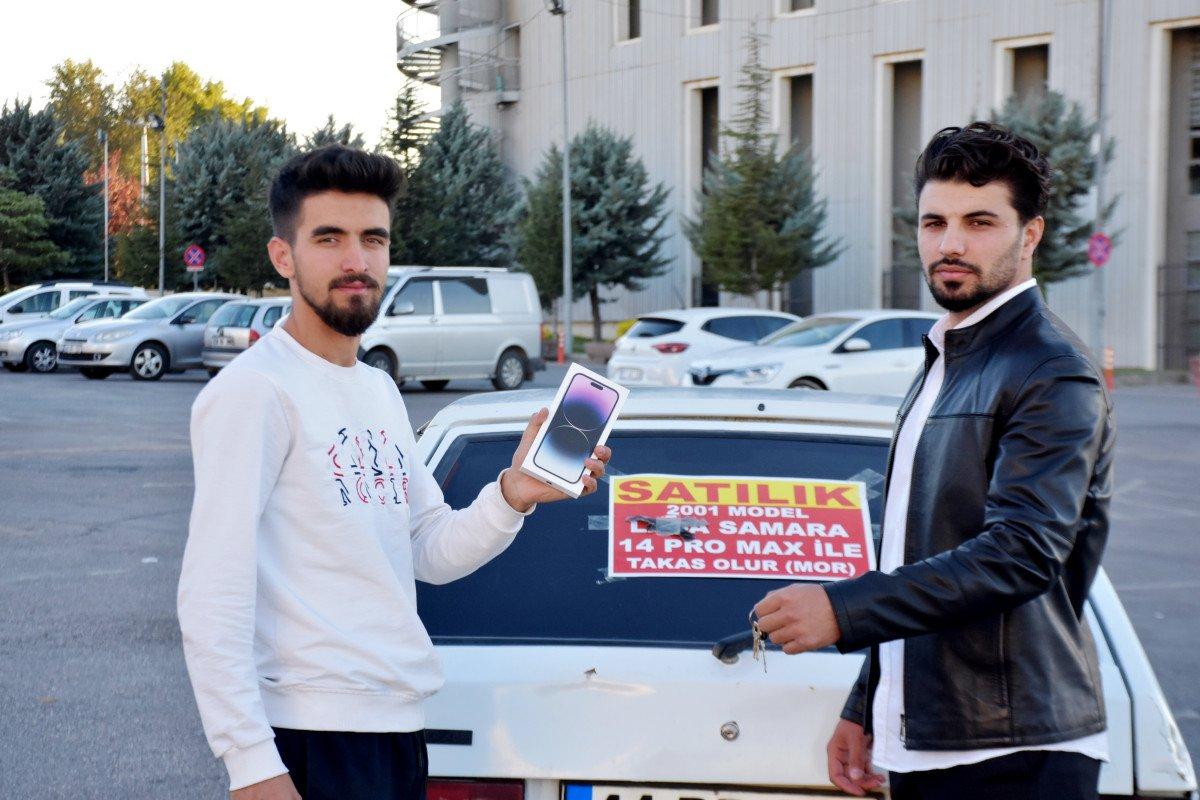 Malatya'da aracını son model iPhone ile takas etti
