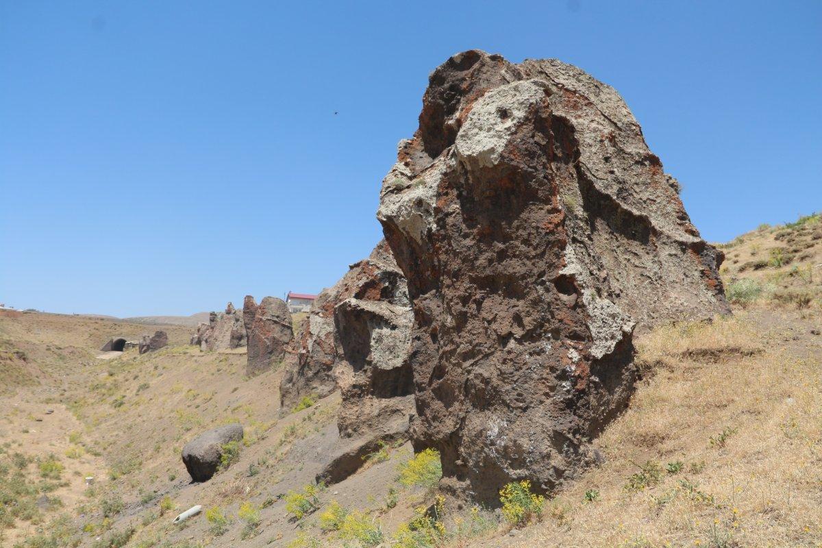 Bitlis'te Nemrut'un Develeri unutulmaya yüz tutuyor