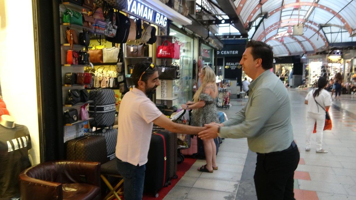 Muğla'da hareketli geçen sezon esnafın yüzünü güldürdü