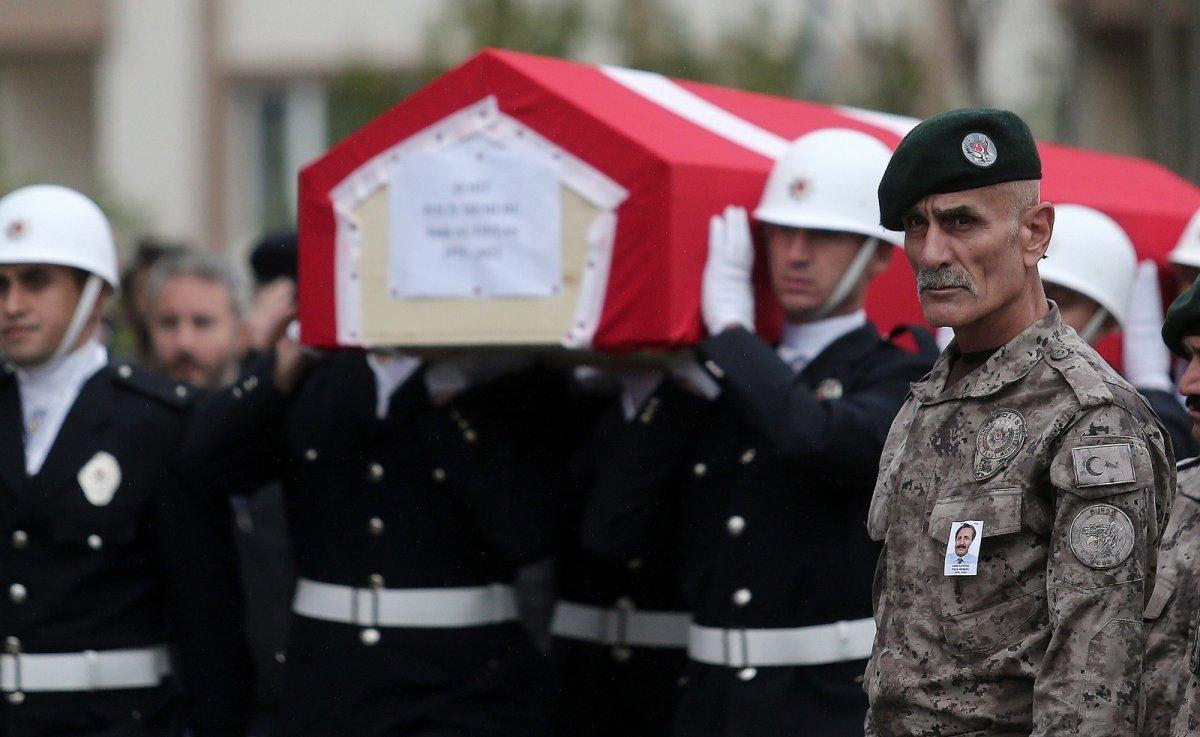 Bursa'da şehit olan polis için tören