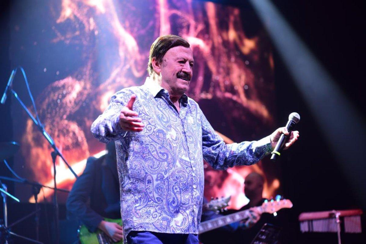 Selami Şahin şehit olan madencilerin ailelere yardım edecek