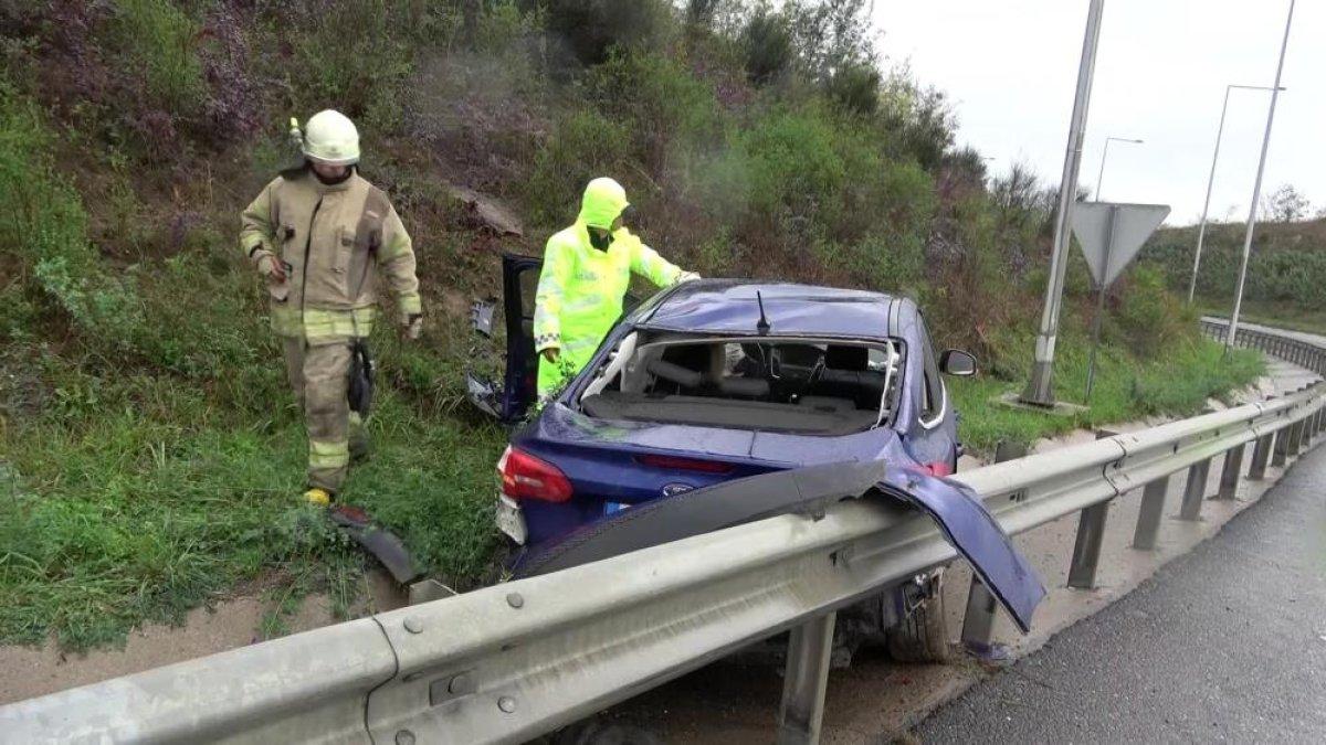 Kuzey Marmara otoyolunda seyir halindeki sürücü kaza yaptı
