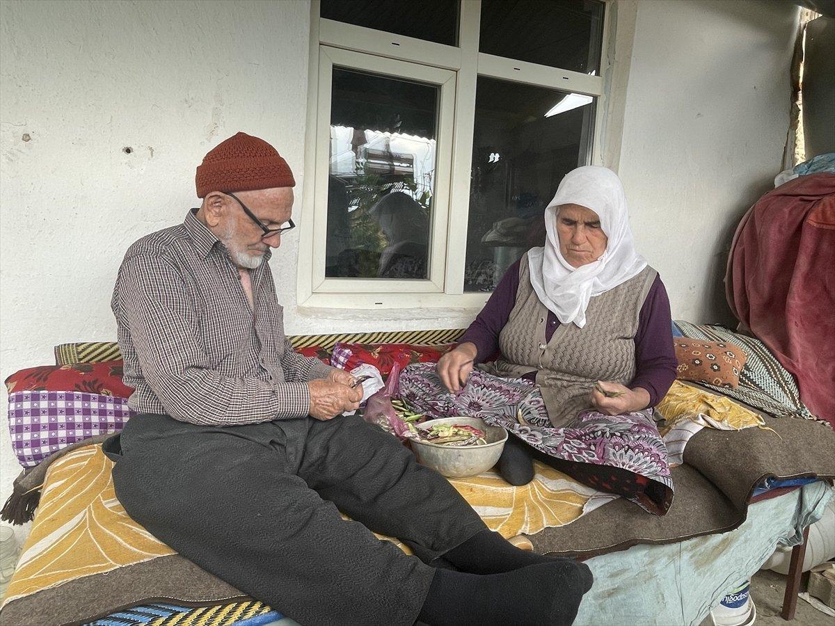 Ermenekli madencilerin aileleri Bartın'daki acıya ortak oldu
