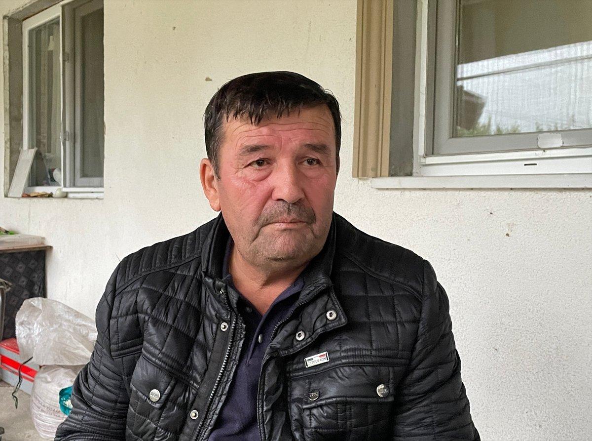 Maden ocağında şehit olan oğlunu gülen yüzüyle yad ediyor