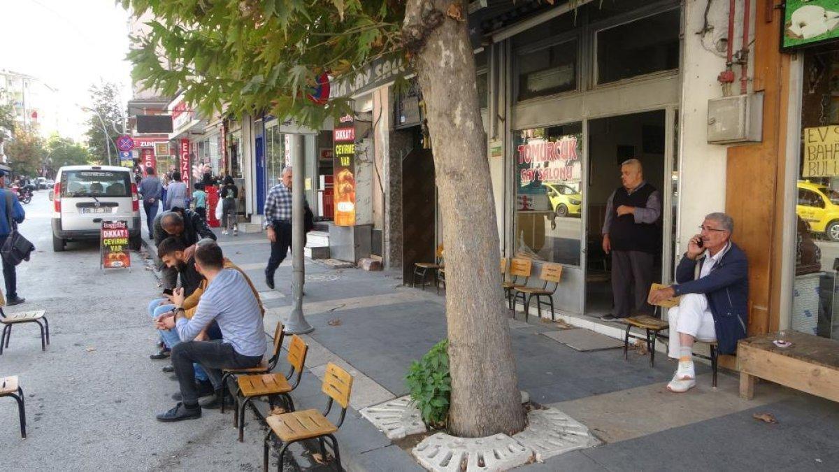 Malatyalı esnafın down sendromlu çaycısı