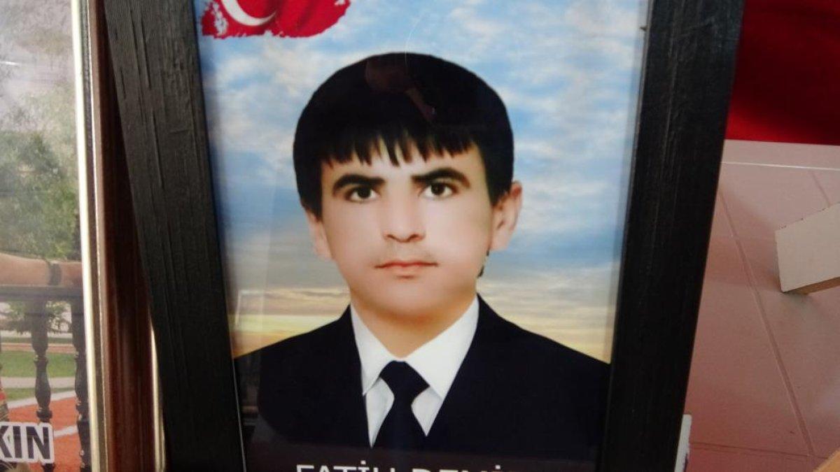 Evlat nöbetindeki baba: Sen gittikten sonra peşini hiç bırakmadım