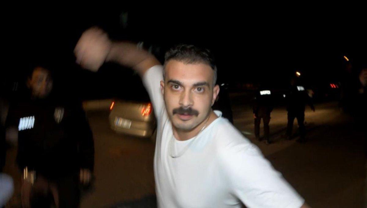 Aksaray'da alkollü sürücü ceza alacağını anlayınca basın mensuplarına saldırdı