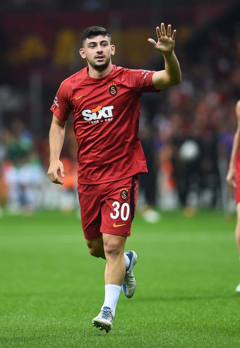 Galatasaray'ın Yusuf Demir ısrarı sürüyor