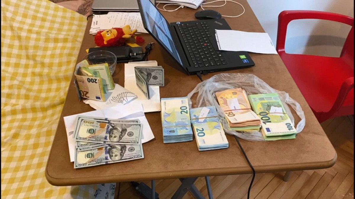 FETÖ’nün finans yapılanmasına operasyon: Milyonlarca lira ele geçirildi