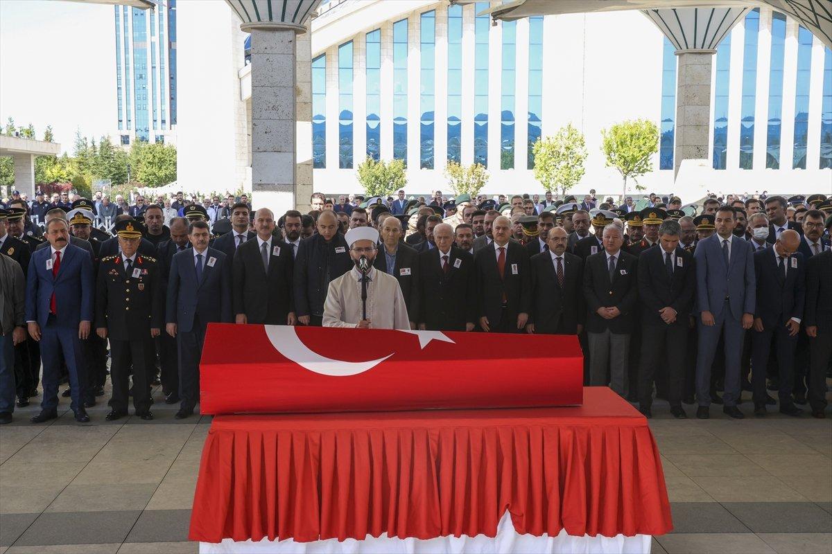 Şehit polis memuru Hızır Bekir Baybörü son yolculuğuna uğurlandı