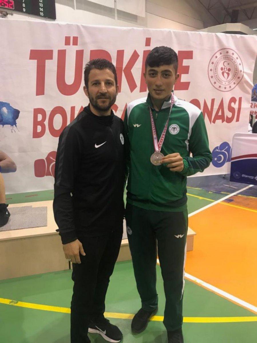 Konya'da bekçinin vurduğu boksör öldü