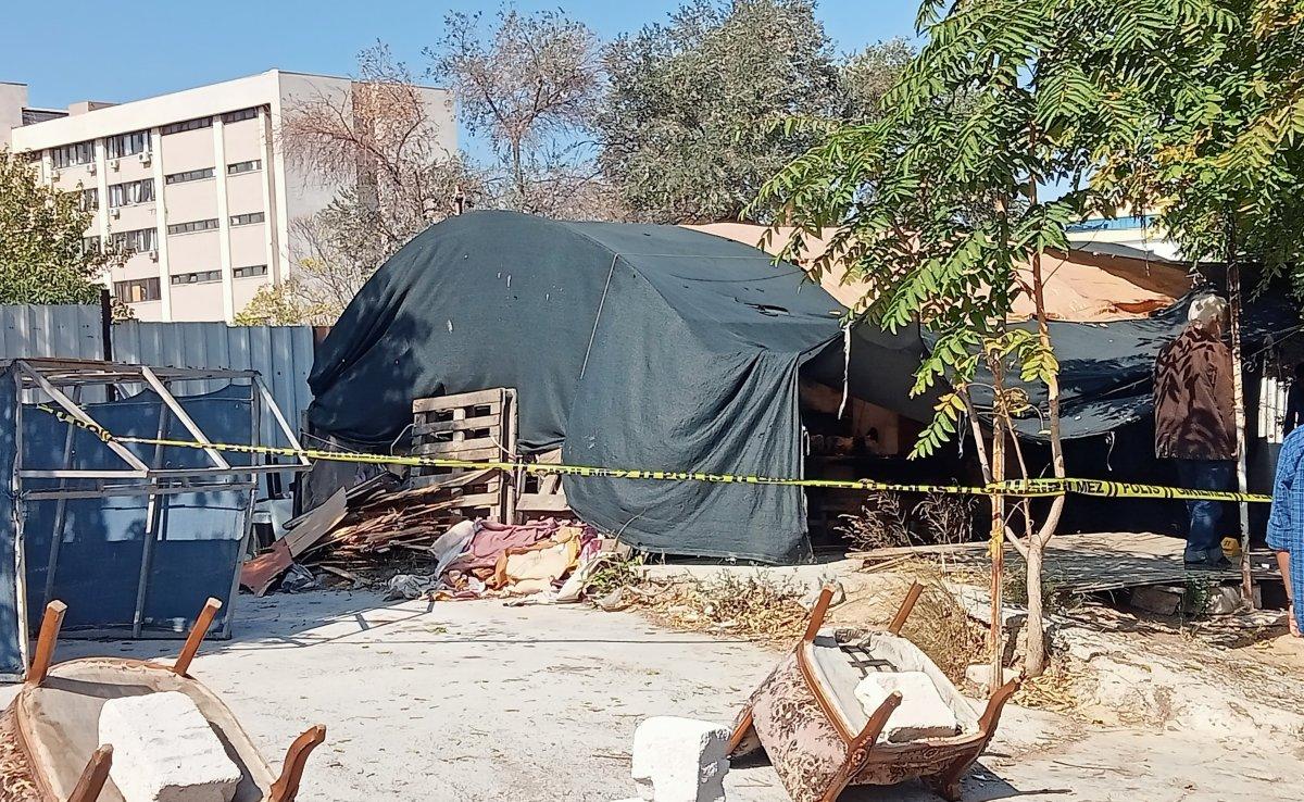 İzmir'de barakada yaşayan yaşlı adam ölü bulundu