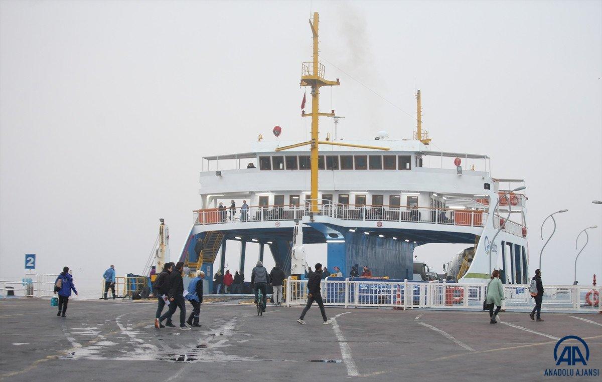 Çanakkale Boğazı yoğun sis nedeniyle kapatıldı