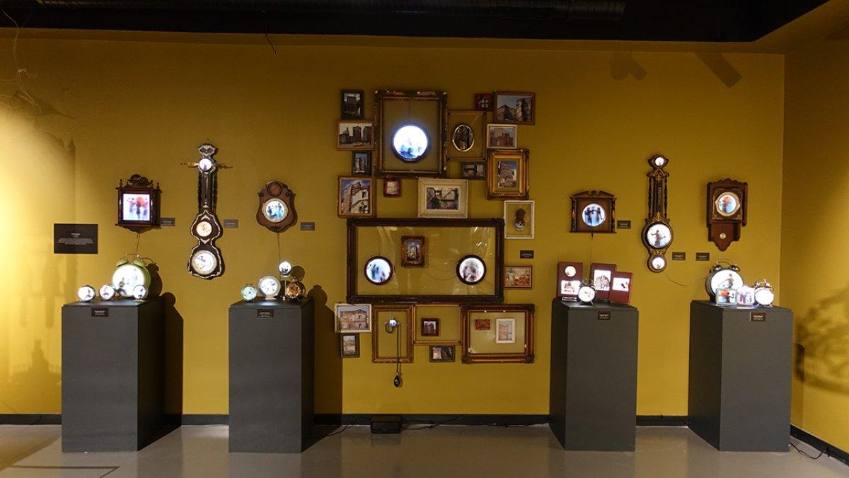 Zamanın kıymetini bilenler için Her Şeyin Bir Saati Var sergisi