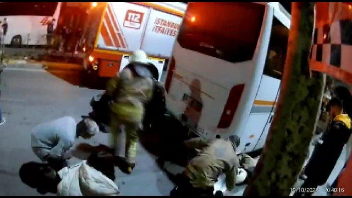 Bayrampaşa’da motosikletin çarptığı kadın, midibüsün altına girdi