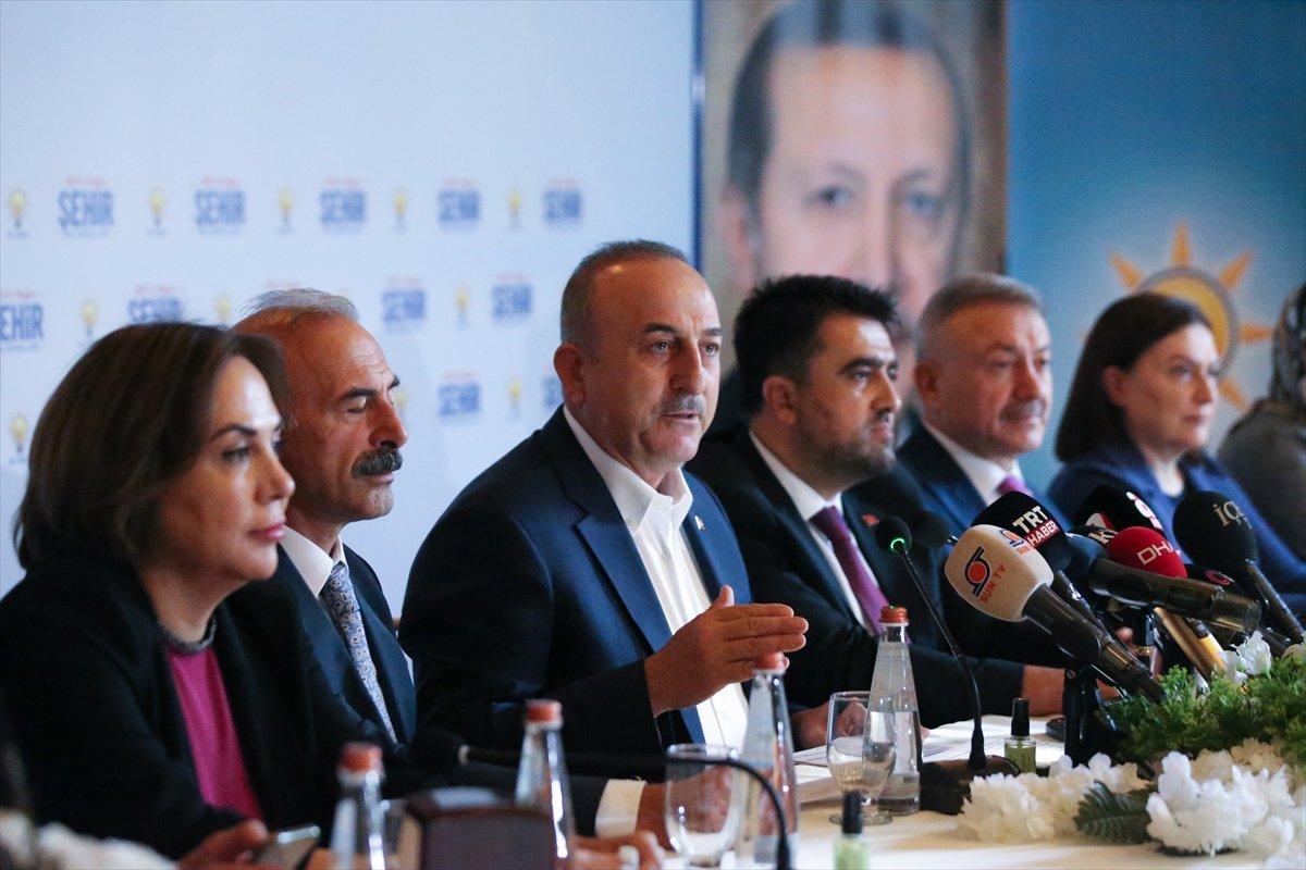 Mevlüt Çavuşoğlu'ndan ABD açıklaması: Bu kabadayılık doğru değil