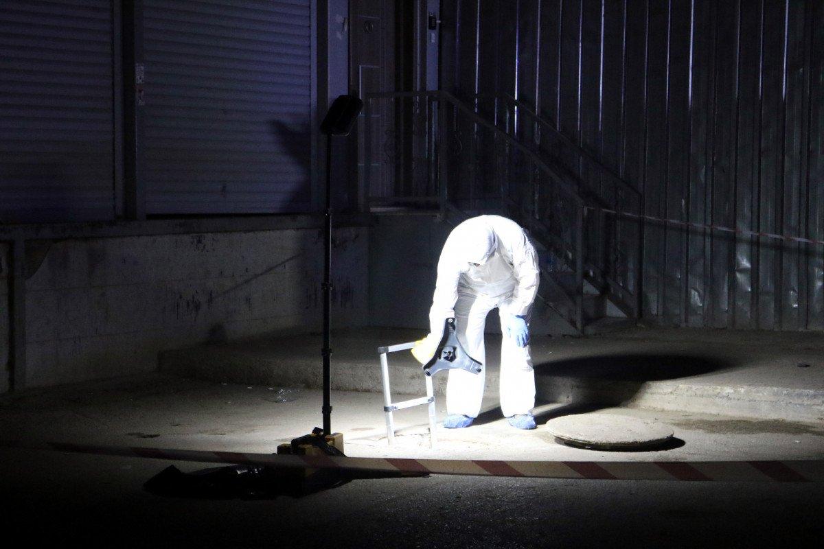 Antalya'da, evladını kanalizasyonda arayan aile yanmış ceset buldu