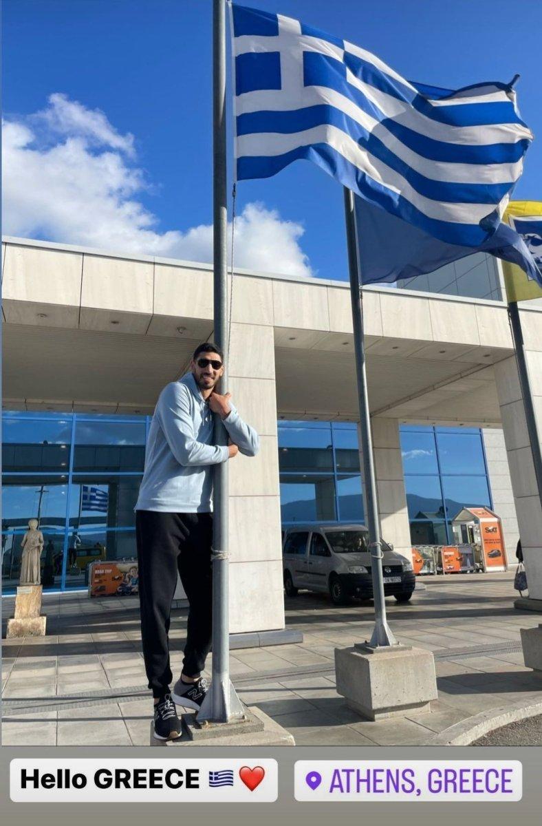 Enes Kanter, Yunanistan Başpiskoposu İeronimos ve siyasetçilerle görüştü