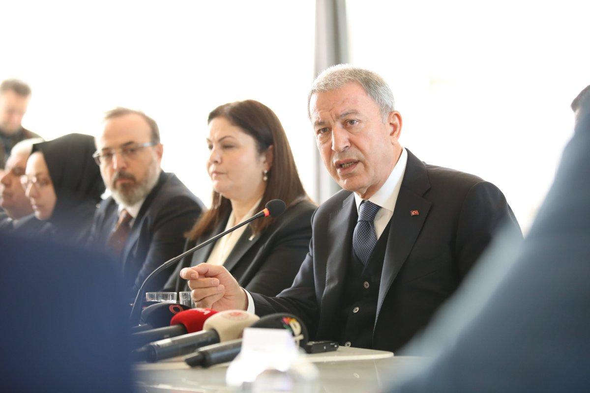 Hulusi Akar’dan ‘TSK'nın kimyasal silah kullandığı iddiası’na yanıt