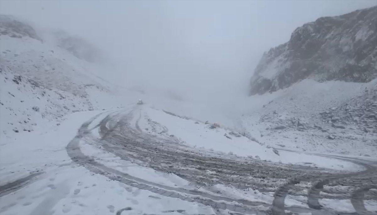Türkiye'nin yüksek kesimlerinde kar yağışı etkili oldu