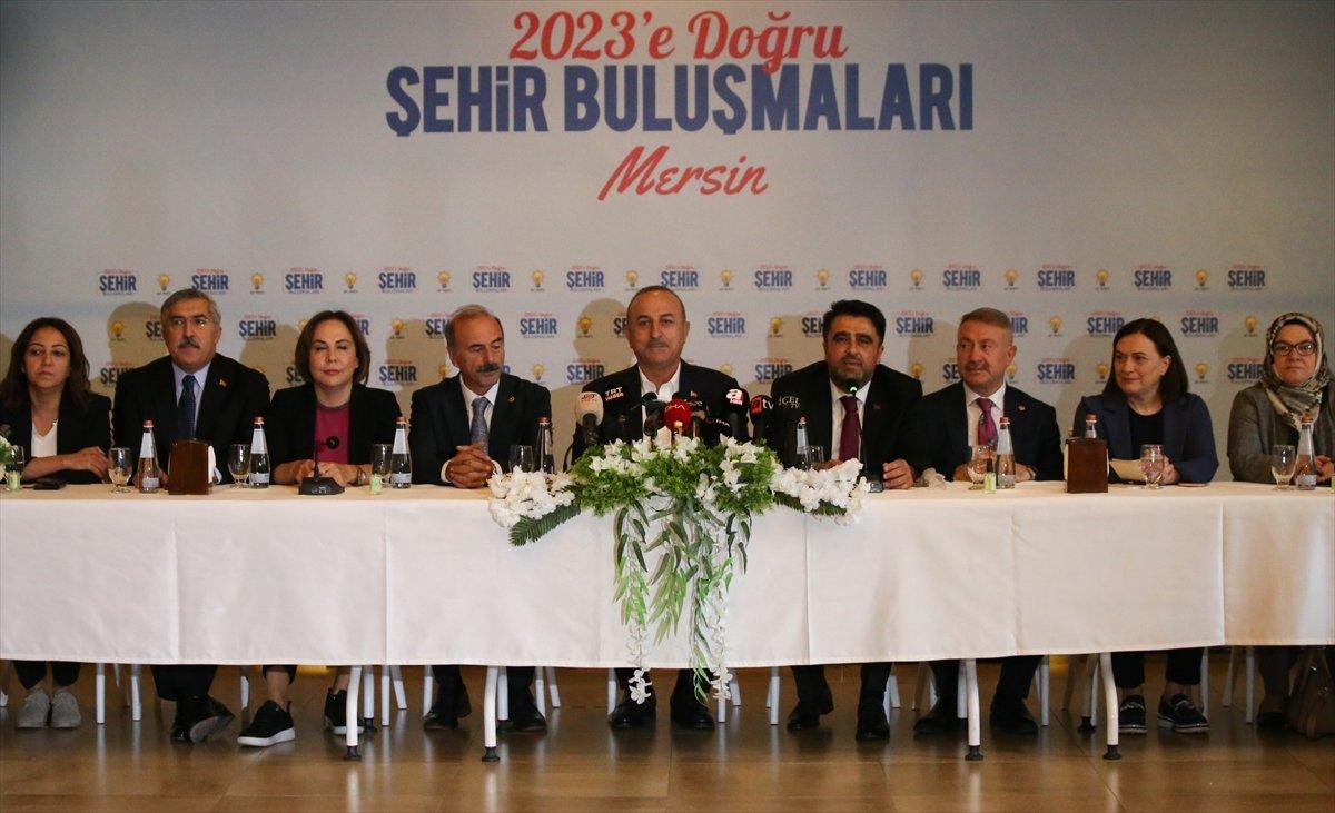 Mevlüt Çavuşoğlu'ndan ABD açıklaması: Bu kabadayılık doğru değil