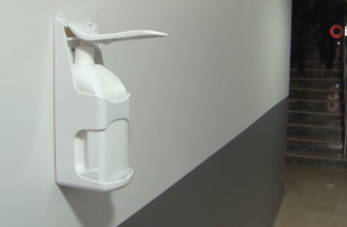 Esenyurt'ta 'hijyenik hırsızlar' güvenlik kameralarına yakalandı